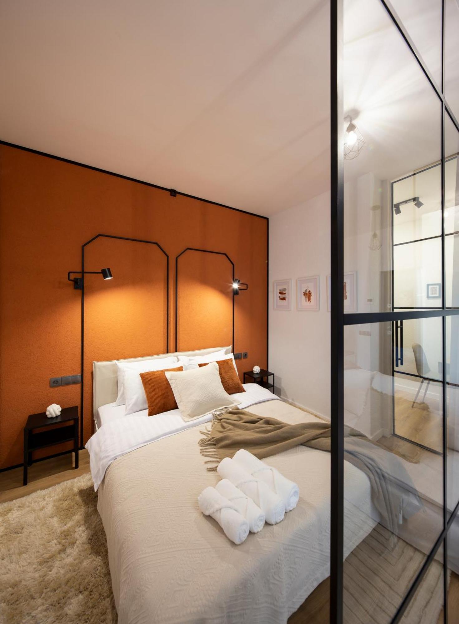 Unique City View Apartment Balcony & Parking Space Cluj-Napoca Ngoại thất bức ảnh